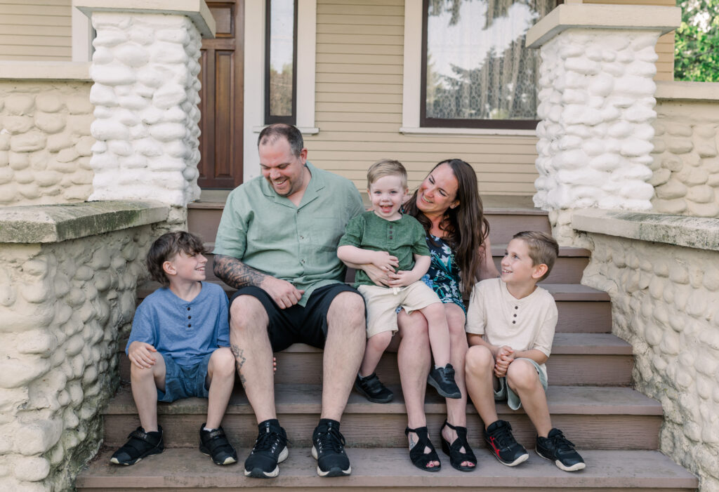 Abbotsford-family-photo