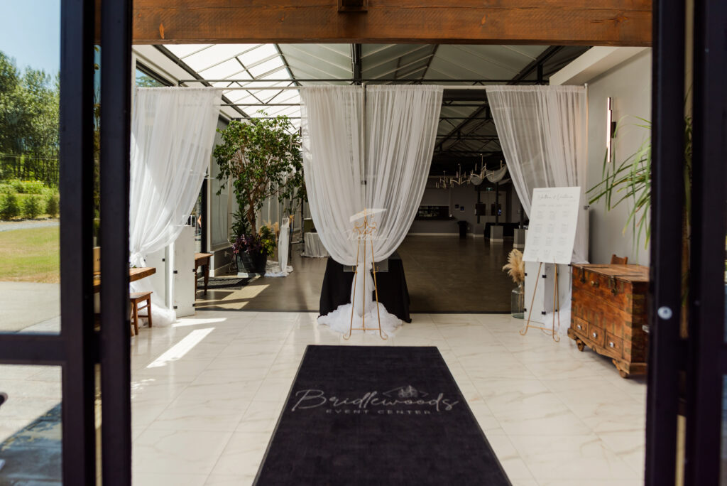 bridlewoods-venue-entrance-doors-opening